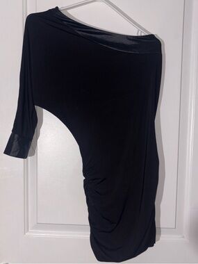 Elegant Black One-Shoulder Asymmetrical Dress